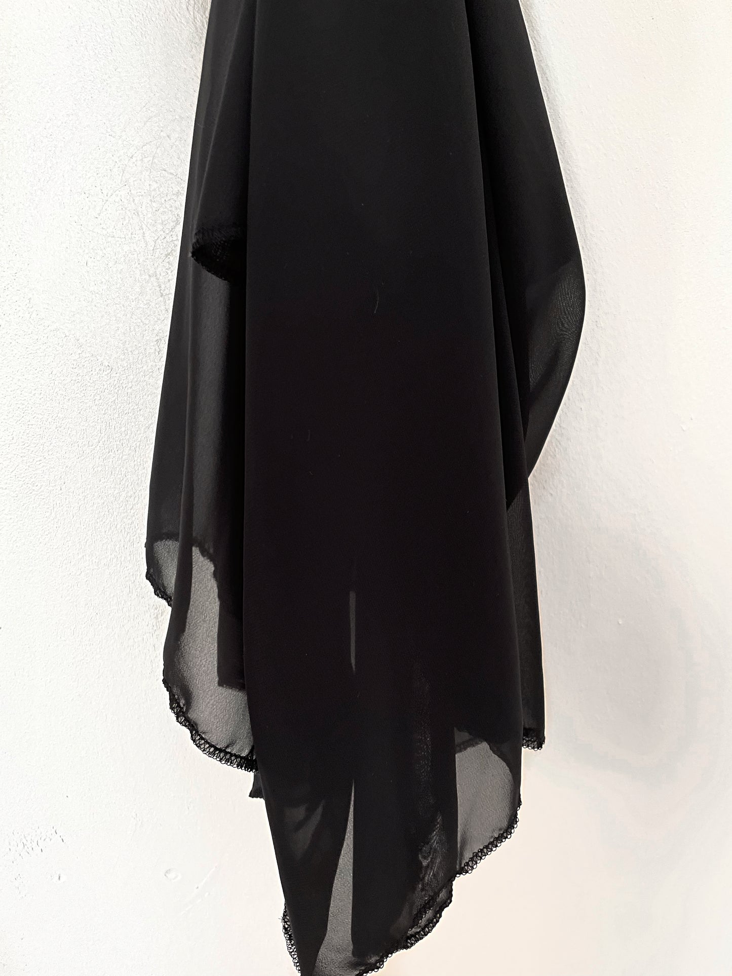 Noir Chiffon Hijab